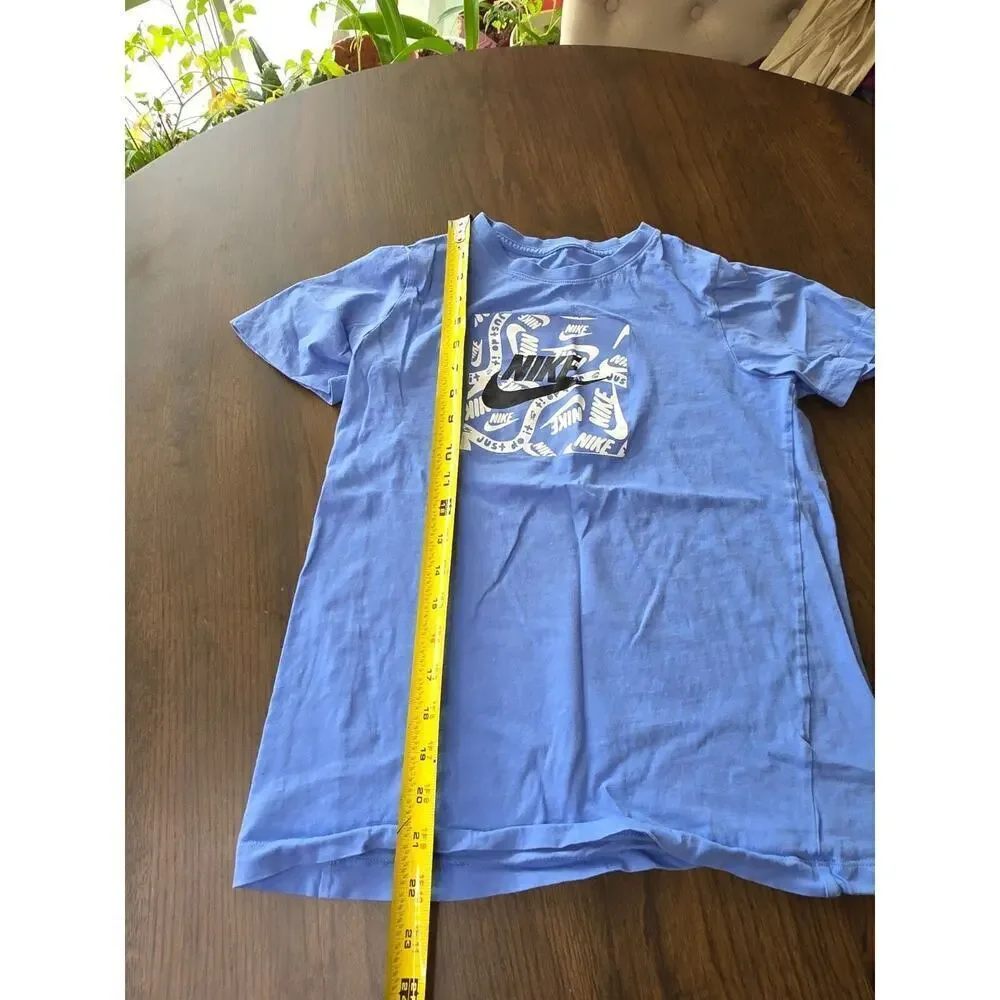 Nike‎ Kids T-Shirt Blue Graphic Logo Large